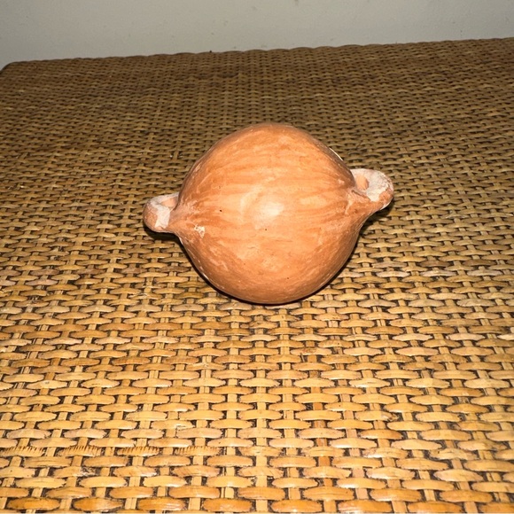 Primitive Style Small Hand Painted Spotted Clay Jug Handles 2.5" Tall Brown - Picture 6 of 8